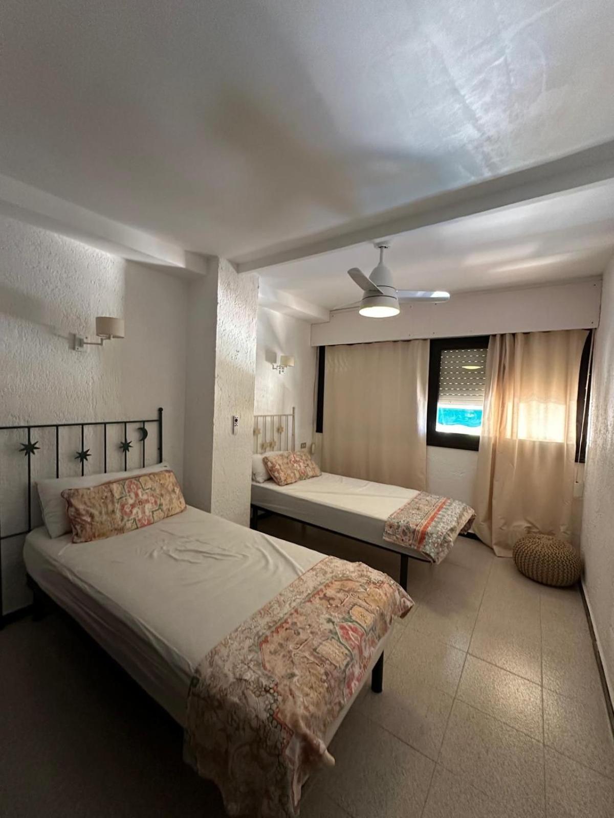 Torre Azafata Appartement Arenales del Sol Buitenkant foto