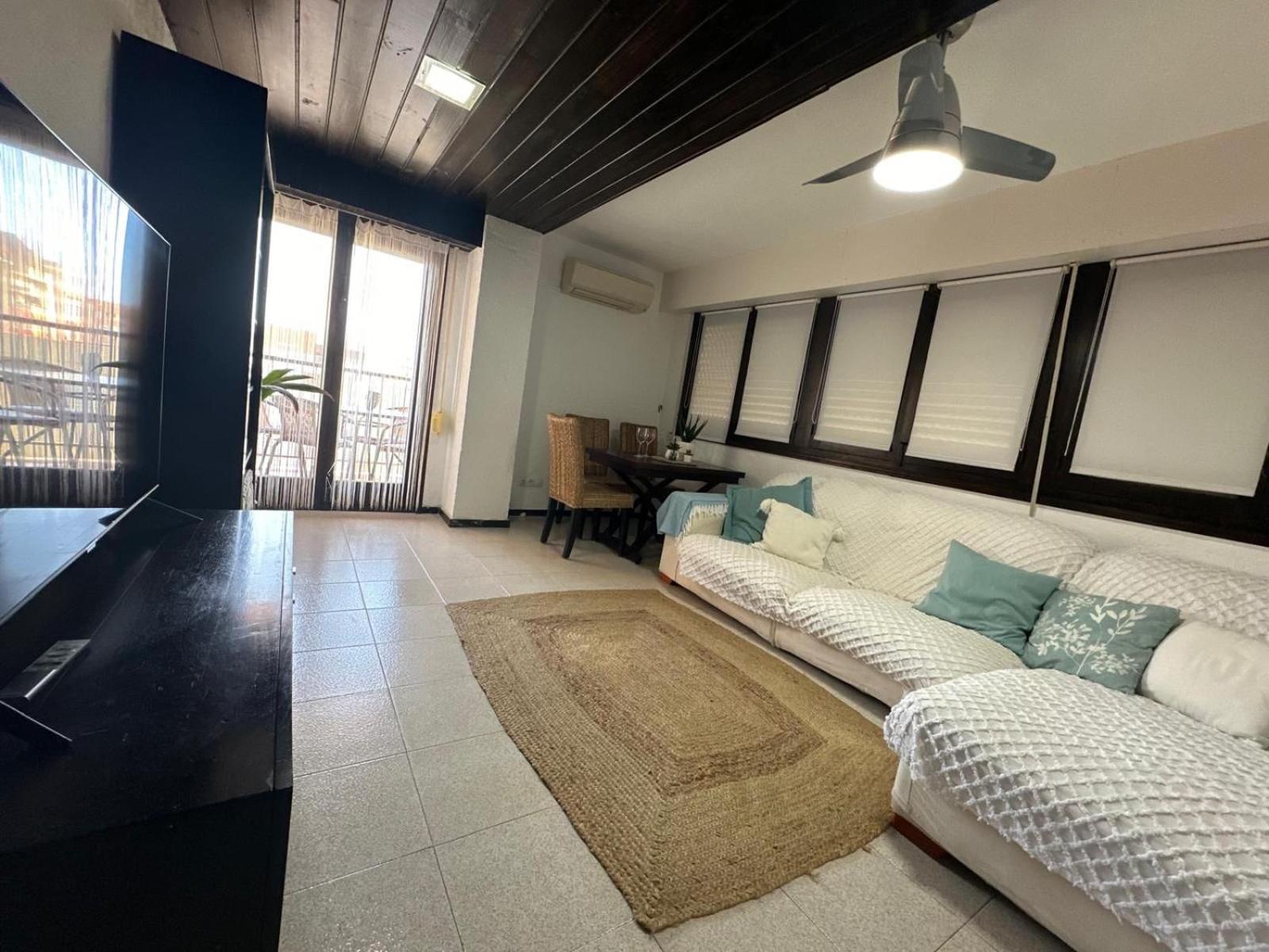Torre Azafata Appartement Arenales del Sol Buitenkant foto